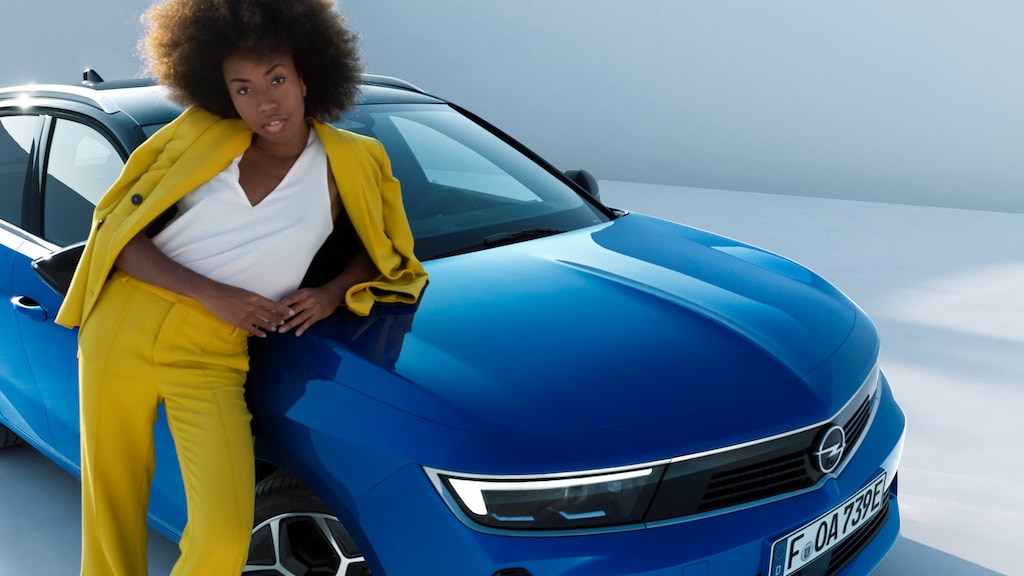 Opel, Astra, OpelConnect