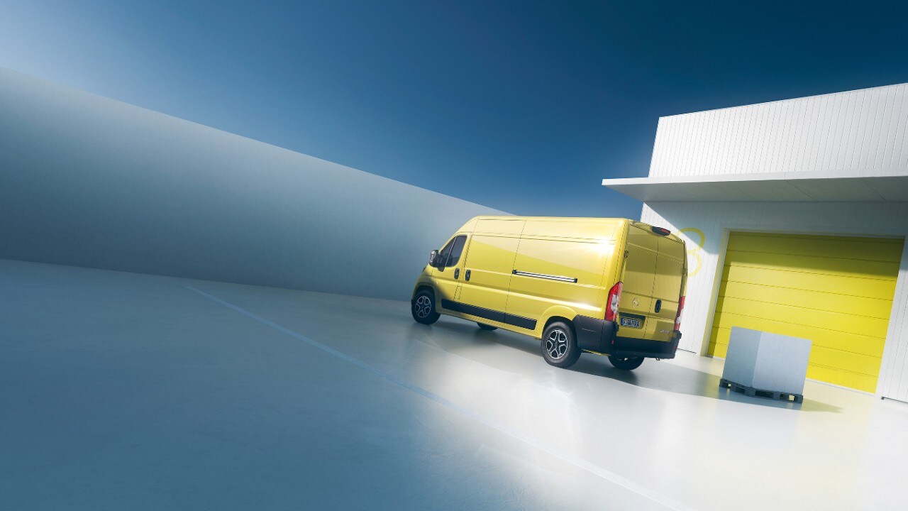 Opel, Movano, Esterni, Guida